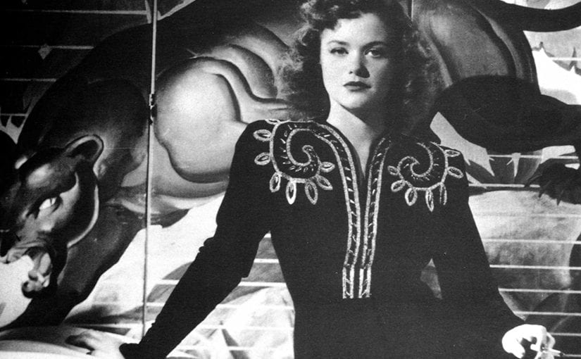 Cat People (1942) – Classic Horror Movie Review